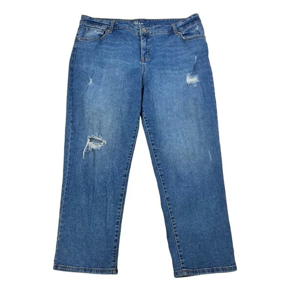 Style & Co Curvy Capri Straight Leg Distressed Jeans Womens Size 18 Medium Wash - Picture 1 of 9